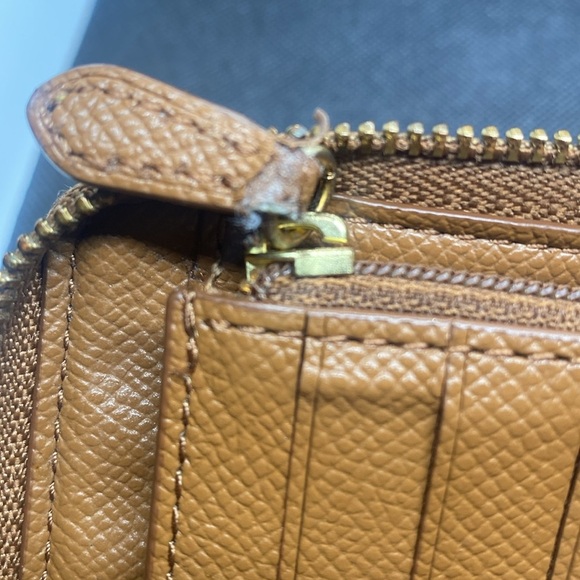 🤎COACH🤎Brown Pebble Leather Double Zip Wristlet/Good Condition - Picture 12 of 14